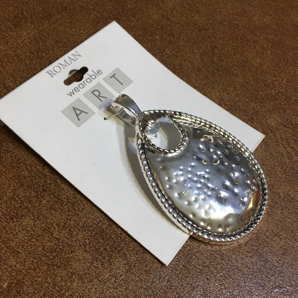 Large magnetic silver pendant - Picture 2 of 8